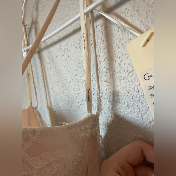 NWT Chic Nostalgia Bailey Ivory Blush Mermaid Wedding Dress Size 6 - Picture 12 of 16